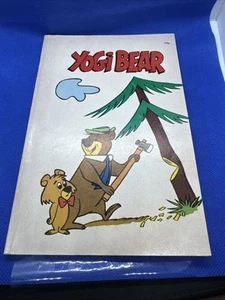 Libro de oso yogui 1972 libro de bolsillo Hanna-Barbera Charlton dibujos animados de prensa - Imagen 1 de 6