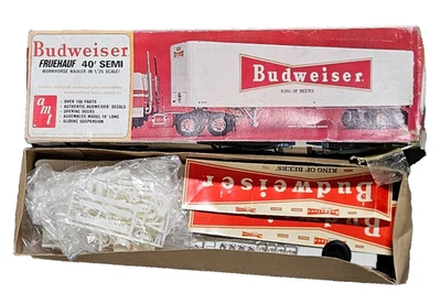 Budweiser Fruehauf 40' Semi Trailer 1/25 Scale Model Kit AMT T552 IOB 1970's - Image 1 of 2