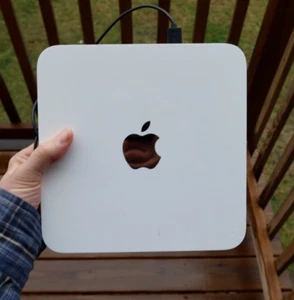  Apple A1254 AirPort Time Capsule Fully Tested, Works Great, 500GB Upgradeable! - Photo 1/1