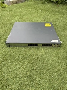 Cisco WS-C3750G-24TS-S1U V03 Catalyst 3750G 24 x 1GbE Gigabit Switch 4 x SFP - Afbeelding 1 van 7