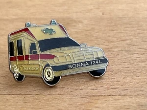 a  PINS PIN DIVERS SAMU AMBULANCE BONNA  MERCEDES - Picture 1 of 1