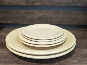Fiesta 2 Place Plate Settings Yellow Dinner Salad Dessert/Saucer Lot Of 6 Dishes - Picture 1 of 21