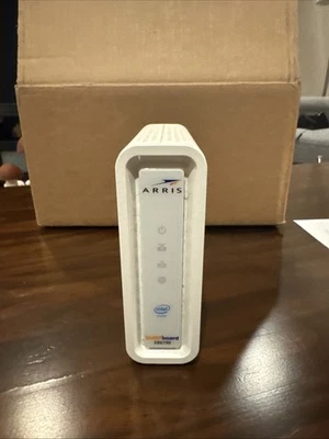 Cable módem ARRIS tabla de surf SB6190-RB DOCSIS 3.0 blanco Foto 1 de 4