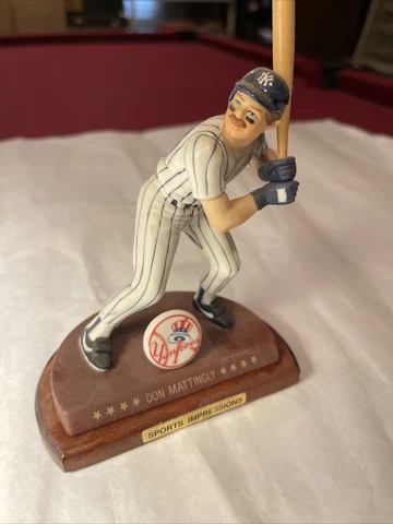 1990 Sports Impressions Miniature Series Don Mattingly 5"  Statue Cover