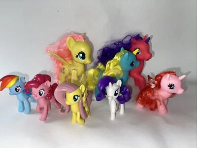 Lote de 8 figuras de vinilo de marca unicornio Hasbro My Little Pony Foto 1 de 4