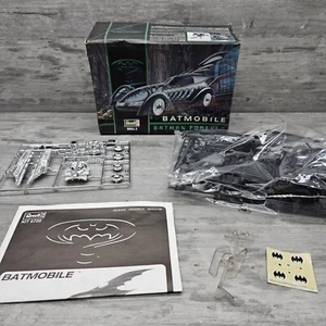 1995 Revell Batman Forever Batmobile Bausatz Maßstab 1:25 - Bild 1 von 12
