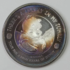 Disney's Winnie the Pooh & Honey Tree 1oz plata .999 redondo HERMOSO TONO - Imagen 1 de 4