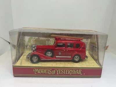Matchbox Models of Yesteryear Y61 1933 Cadillac Fire Engine NEW - Image 1 of 4