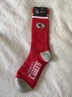 NFL Adult Stripe Deuce Crew Sock, Kansas City Chiefs, One Size Large Mens 10-13 - Image 1 of 4