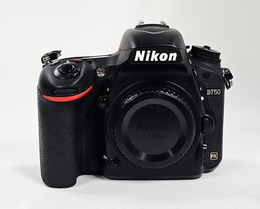 Nikon D750 ジャンク Nikon D750 Kit 24-megapixel DSLR camera with Wi-Fi® and 24-120mm