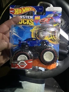 2023 Hot Wheels Monster Truck | Nissan Nismo GT-R | Treasure Hunt Chase - Picture 1 of 1