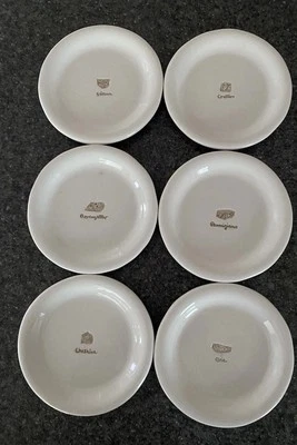 Platos de aperitivo en relieve Williams-Sonoma Cheese Series (juego de 6) EN CAJA Foto 1 de 4