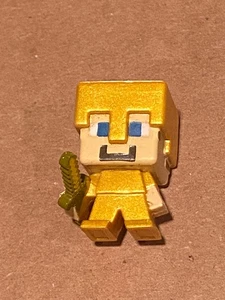 Minecraft Mini Steve In Gold Armor Mini Figur *geöffnet/ohne Verpackung* DMA - Bild 1 von 4