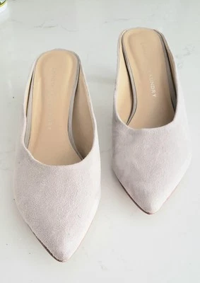 Zapatos de salón chinos de gamuza gris Laundry Dove - talla 7,5 M - espalda abierta Foto 1 de 4