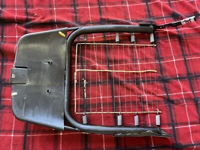 Marco trasero asiento conductor Saab Classic 900 88- Foto 1 de 4