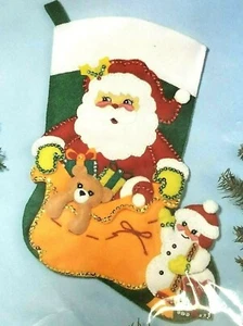 Totalmente NUEVO Kit de Medias de Fieltro de Navidad SANTA 18" Hobby Kraft Libro de Cuentos Nuevo con Etiquetas Regalo - Imagen 1 de 3