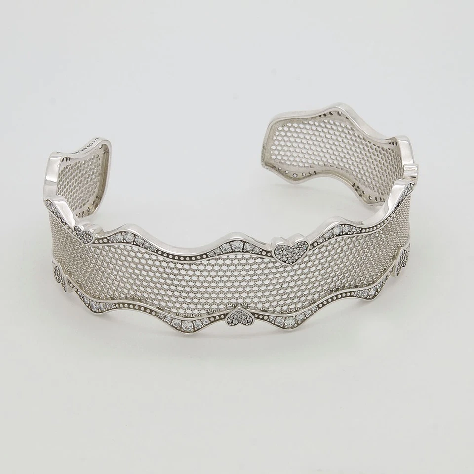 Original Pandora Moments Armreif Spitze der Liebe Silber Zirkon 19cm 597704CZ-2 - Bild 1 von 1