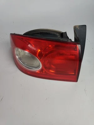 8200262667 LAMPADA POSTERIORE SINISTRA / 123348 PER RENAULT LAGUNA II BG0/1_ 1 - Immagine 1 di 4