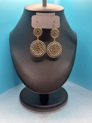 "Pendientes de filigrana y marcasita de 2"" en tono dorado" Foto 1 de 2
