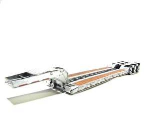 DCP FIRST GEAR 1/64 SCALE SILVER TALBERT TRIAXLE LOWBOY TRAILER, DETACHABLE - Bild 1 von 5