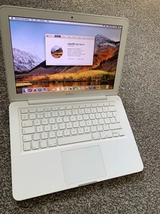 MacBook Unibody Mid-2010-Mint Condition 6gb Ram -1tb- Hdd -good Battery Life - Picture 1 of 16