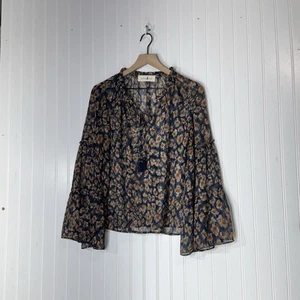 Native Chic Boho Floral Navy Sheer Bell Sleeve Blouse Small Lightweight Cottage - Picture 1 of 9