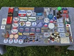 Lote de cajones de chatarra Bill Clinton Gore Sasser Jackson botón político solapa prendedores WOW - Imagen 1 de 24