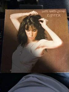Patti Smith Group – Easter LP Arista – AB4171 VG 1978 W/insert - Picture 1 of 4