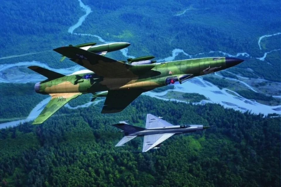 Hobbyboss 1:48 F-105D Thunderchief, #HB80332 - Image 1 of 1