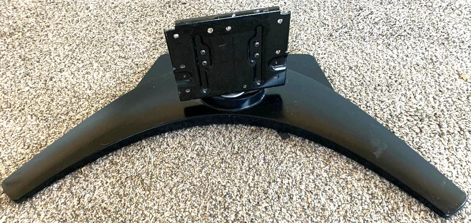 GENUINE ORIGINAL TOSHIBA STAND/BASE FOR MODEL 46LX177 W/MOUNTING SCREWS - Image 1 of 1