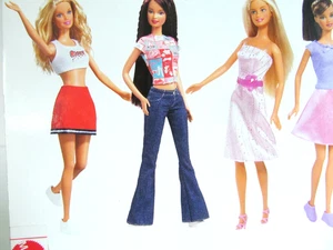Barbie Puppe Mode 3 Outfits Rock Top Kleid Jeans Schuhe Mattel Neu 2003 Vintage X3 - Bild 1 von 8