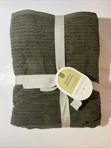Threshold Quick Dry Bath Towels 2pack Dark Green - Picture 1 of 4