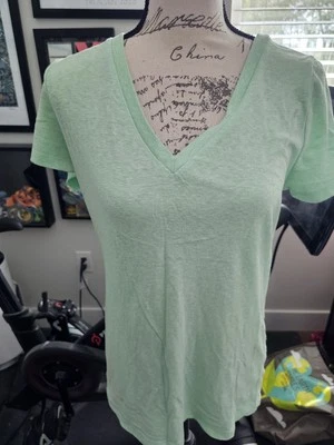 Женский XL зеленый легкий короткий рукав v-образным вырезом вязаный топ от Mossimo - Изображение 1 из 4