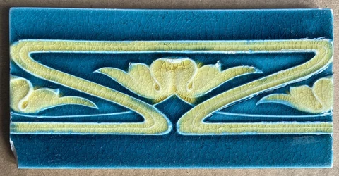 ALFRED MEAKIN - ANTIQUE ART NOUVEAU MAJOLICA BORDER TILE C1900 Cover