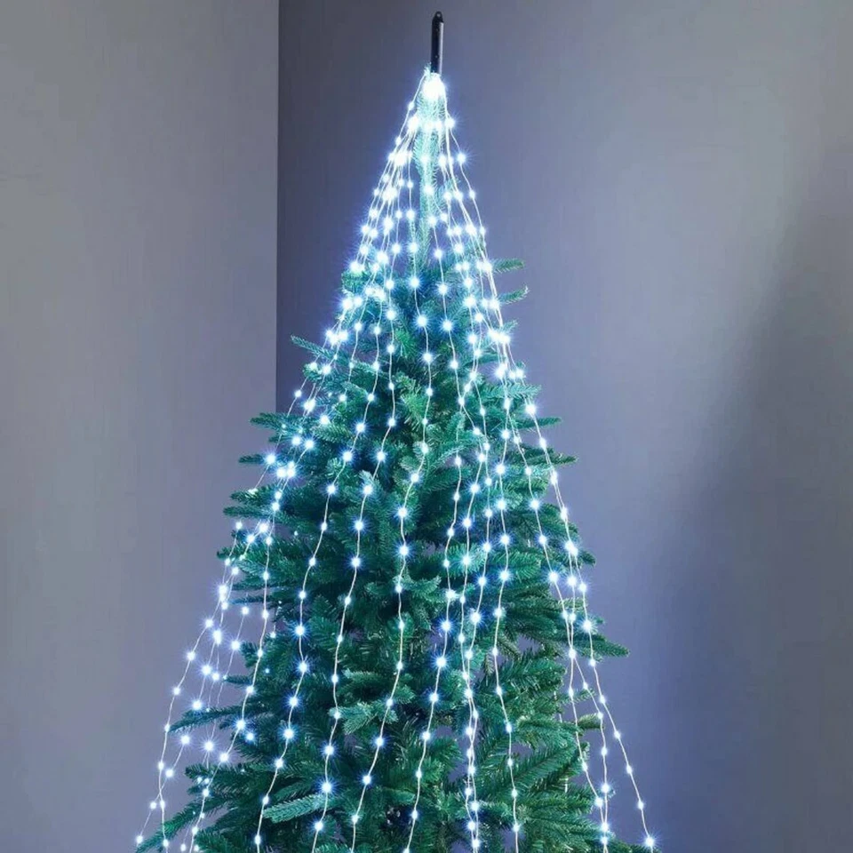 672 Sparkle LED Cascading Micro Tree Light - Cool White LED - Christmas Lights