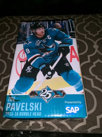 San Jose Sharks Joe Pavelski 2015-2016 Bobblehead Teal New in Box SGA Cover