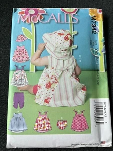 2022 McCall's Muster M7342 Kleinkinder Kleider Höschen Leggings Mütze Gr. Nbn-Xlg Unc - Bild 1 von 7