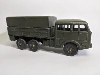 FRANCÉS Dinky Toys Berliet Todo Terreno Militar - Sin Caja Foto 1 de 4