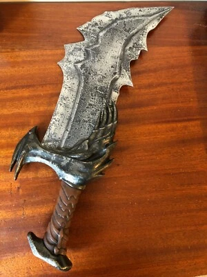 GOD OF WAR BLADE OF CHAOS UC2665 BY UNITED CUTLERY - Image 1 of 4