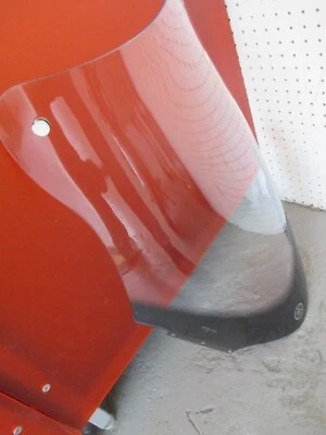 YAMAHA YP400 MAJESTY WINDSHIELD W/SPOILER- GOOD USED Foto 1 de 4