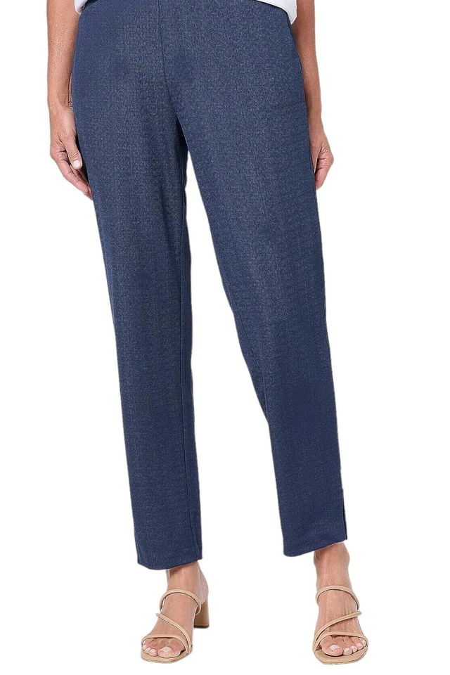 Isaac Mizrahi Live! Pebble Knit Slim Leg Ankle Pants Dark Navy - Изображение 1 из 1