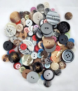 3.0 oz - Various Buttons (Mixed Sizes) - Picture 1 of 1