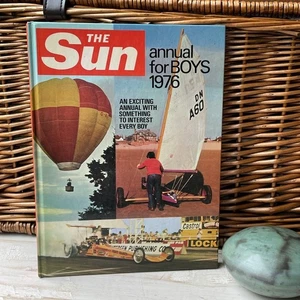 Vintage The Sun Annual for Boys Elton John Sport 1970s Boys Interest 1976 - Picture 1 of 8