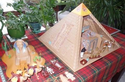 Playmobil, 4240 et 4242 - avec des extra's - Piramide et sphinx des années 2000 - Photo 1/4