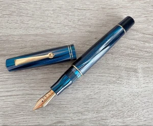 Pluma Estilográfica Leonardo Edición Limitada Moment Zero Abyss - Imagen 1 de 6