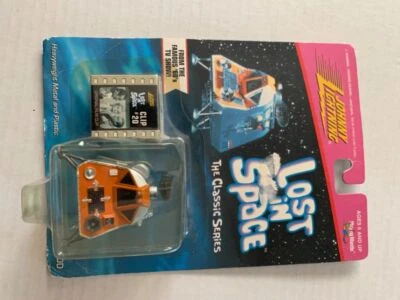 Johnny Lightning Lost in Space Pod - Image 1 of 2