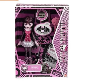 Monster High Draculaura Reproduction Doll - Picture 1 of 3