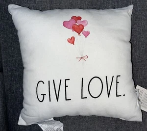 Rea Dunn Valentinstag Ballon Herzen GIVE LOVE Deko Überwurf Kissen 14" NEU - Bild 1 von 10