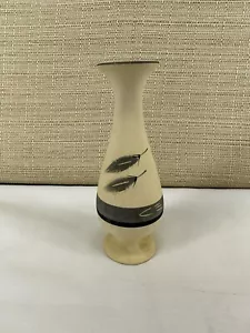 Vase Flower Bud Desert Pueblo Pottery Vase 6” Marked Grey Feather #98 - Picture 1 of 9