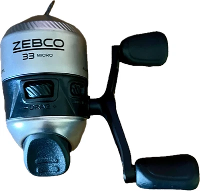 Carrete fundido micro giro Zebco 33MCN 33 4,3:1 relación de transmisión 4 lb línea de prueba alerta de mordida Foto 1 de 4